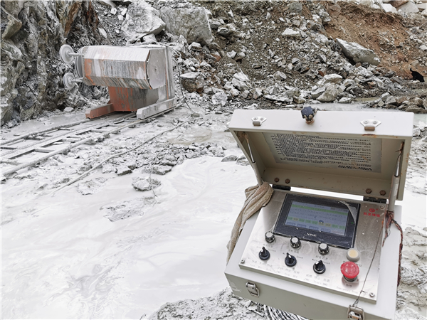 長沙凱發(fā)超硬材料科技有限公司,長沙礦山石材開采設(shè)備銷售,長沙金剛石繩鋸機(jī)銷售,金剛石串珠繩生產(chǎn)銷售，水平鉆機(jī)生產(chǎn)銷售